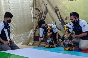 Robot Seni Tari UNY Rosemery Juara Kontes Robot Indoesia Regional II