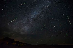Bersiap, Malam ini Akan Fenomena Langit Hujan Meteor Orionid