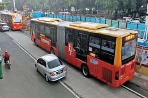 Layanan Transjakarta Dihentikan, Koridor Blok M-Kota Dialihkan