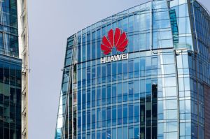 Trump Bisa Gigit Jari, Huawei Dikabarkan Bangun Pabrik Chipset Sendiri