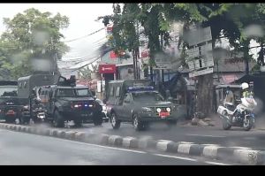 Beredar Video Pasukan Khusus TNI Show of Force di Depan Markas FPI Petamburan