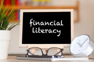Piye Iki Gaes! Separuh Rakyat RI Nggak Ngerti Literasi Keuangan