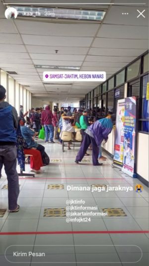 Pelayanan di Samsat Jakarta Timur Abaikan Protokol Kesehatan