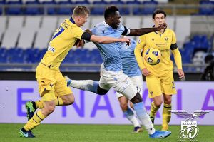 Diwarnai Gol Bunuh Diri, Lazio Takluk Menjamu Verona