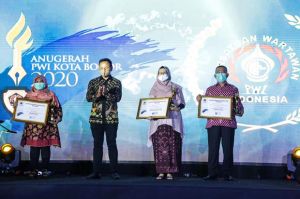 Bima Arya Apresiasi PWI Kota Bogor: Perang Melawan COVID-19 Masih Jauh dari Selesai