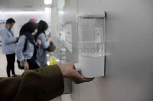 SBRC IPB Tebar SanSawit Hand Sanitizer ke RS Bogor dan Jakarta
