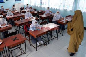 Utamakan Kesehatan, DKI Tetap Berlakukan Belajar dari Rumah untuk Seluruh Sekolah di Jakarta