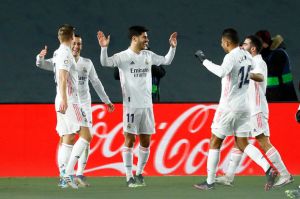 Bantu Real Madrid Kalahkan Celta Vigo, Zidane Puji Vazquez dan Asensio