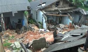 Longsor Akibat Banjir Bandang, 14 Rumah Warga Tanjungpinang Rusak Parah
