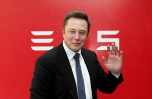 Makin Tajir! Simak Hasil Jualan Mobil Listrik Elon Musk Tahun Lalu