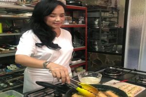 Saatnya Para Ibu Ditemani Chef Profesional di Dapur