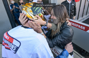 Juara Dunia MotoGP, Mir Ternyata Tak Pernah Didukung Sang Ibu