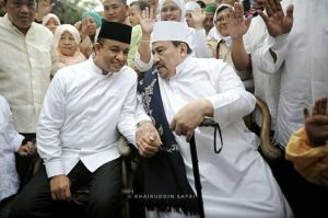 Anies Unggah Foto dengan Habib Ali bin Abdurrahman Assegaf, Netizen: Pemimpin yang Dekat dengan Ulama