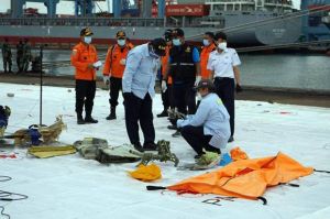 Tim DVI Terima 308 Body Part Kecelakaan Sriwijaya Air