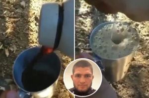 VIDEO: Khabib Racik Kopi Cappuccino Langsung Peras Susu dari Sapi