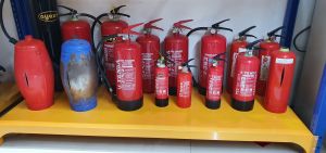 Alat Pemadam Kebakaran Dijual Bebas, Harganya Cuma Rp350 Ribuan