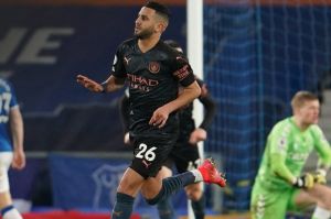 Permak Everton, Man City Menjauh dari Kejaran Setan Merah