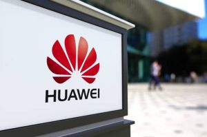 Bisnis Smartphone Kian Merugi, Huawei Banting Setir ke Peternakan Babi