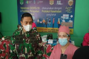 Perkasa Pakai Loreng , Anggota TNI di Depok juga Takut Disuntik Vaksin Covid-19