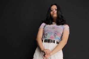 Lewat Logika, Angie Jasmine Siap Warnai Jagat Musik Tanah Air