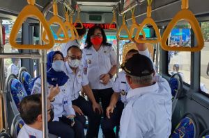 Ajak Warga Gunakan Kendaraan Umum, Pemkot Depok Sediakan Layanan Bus ke Perumahan