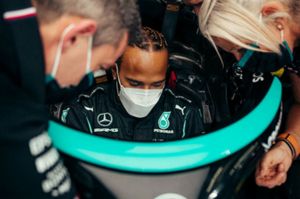F1 GP Bahrain 2021: Lewis Hamilton Melawan Angin