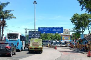 Libur Paskah Hari ke-2 Pemeriksaan GeNose Diperketat, Penumpang Bus di Tanjung Priok Sepi