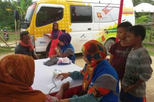 Bantu Korban Bencana di NTT, Indosat Luncurkan Mobil Klinik