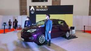 Diambil Alih Prestige, Renault Langsung Pamer Mobil Listrik Renault Zoe