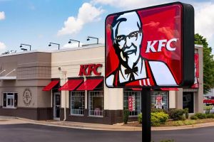 Didemo Karyawan Soal Gaji & THR, Begini Penjelasan KFC