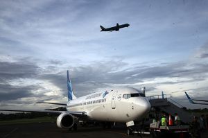 Tarif Logistik Mahal Bikin Ekspor UMKM Mandek, Teten Gandeng Garuda Indonesia