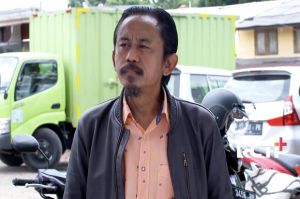 Para Preman Kuasai Pasar dan Jalanan, Kang Mus Turun Tangan