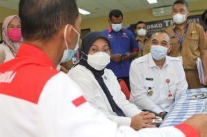 Keluhan Soal Pengusaha Curang Sampai ke Telinga Menaker Saat Cek Posko THR Tangerang