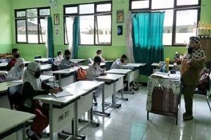 80 Sekolah di Bekasi Tunda Pelaksanaan Belajar Tatap Muka