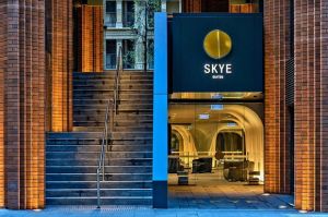 Baru Dibuka 3 Tahun Lalu, SKYE Suites Sukses Tembus 30 Besar