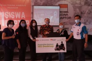 Gotong Royong Kumpulkan Donasi 102 Komputer untuk SMK di Jakarta