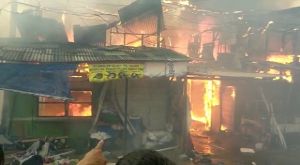 Kebakaran Hebat Landa Permukiman Penduduk di Pademangan Jakarta Utara