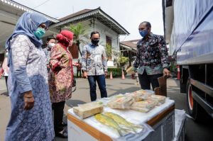Covid di Bogor Berpacu dengan Waktu, Bima Arya: Satu Sisi Kurangi Laju Positif, Sisi Lain Pikirkan Logistik Warga
