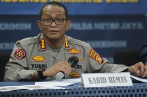 Sambangi Bali, Polisi Periksa dan Sita Handphone Jerinx SID