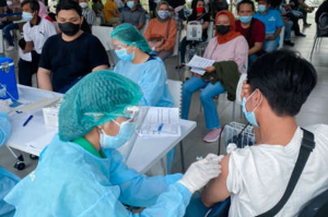 Bantu Pemerintah Tangani COVID-19, MRT Jakarta Targetkan Vaksinasi 20.000 Warga