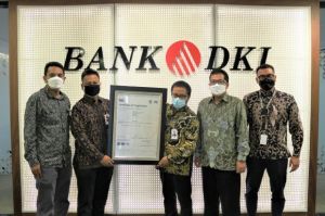 Bank DKI Menerima Sertifikasi Sistem Manajemen Mutu ISO 9001:2015