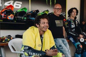 Valentino Rossi Disarankan Jadi Musisi