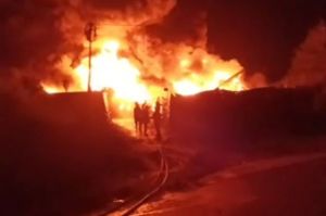 Kebakaran di Gudang Dunex Sunter Diduga karena Korsleting Listrik