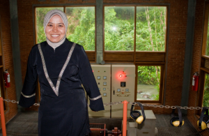 Mengenal Tri Mumpuni, Ilmuwan Muslim Indonesia Paling Berpengaruh di Dunia
