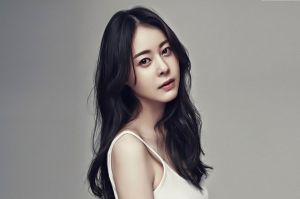 Heo Yi Jae Akui Dilecehkan Aktor Beristri hingga Putuskan Pensiun
