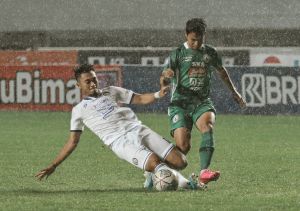 Liga 1: Menangi Duel PSS Sleman vs Arema FC, Dejan Antonic Puji Suporter