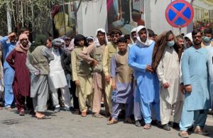 Ekonomi Diambang Kehancuran, Ini yang Dilakukan Taliban