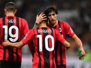 AC Milan vs Venezia: Rossoneri Menang karena Formasi Dadakan