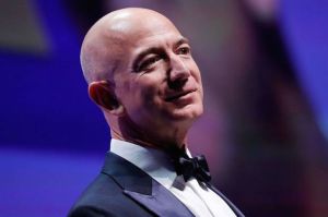 Enggak Cuma Uang Tunai, Ini Deretan Kekayaan Jeff Bezos
