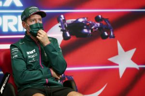 Sebastian Vettel Keberatan F1 2022 Gelar 23 Seri, Ini Alasannya